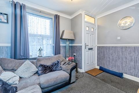 3 bedroom terraced house for sale, Chamberlain Road, Chatham ME4