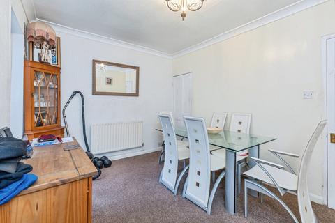 3 bedroom terraced house for sale, Chamberlain Road, Chatham ME4