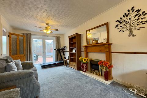 3 bedroom semi-detached house for sale, Cardinals Walk, Leicester, LE5
