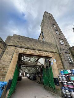 Industrial unit to rent - Huddersfield HD7