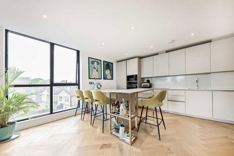 undefined, Woodside Lane, London N12