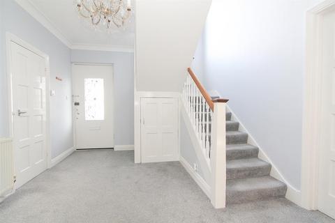undefined, Banstead Road South, Sutton SM2