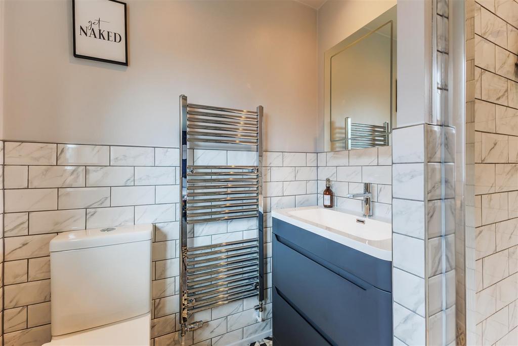 6 R1 A1034-HDR.jpg