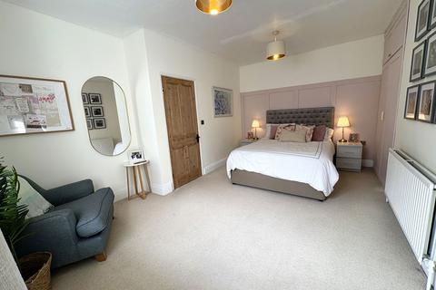 undefined, West Street, Tavistock PL19