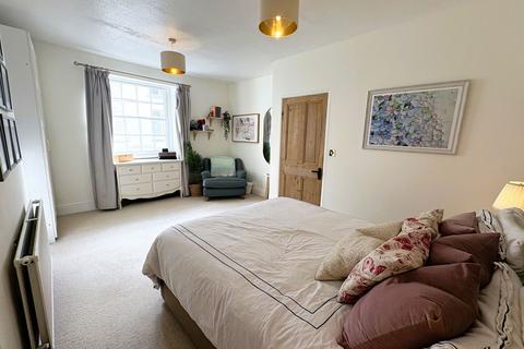 undefined, West Street, Tavistock PL19