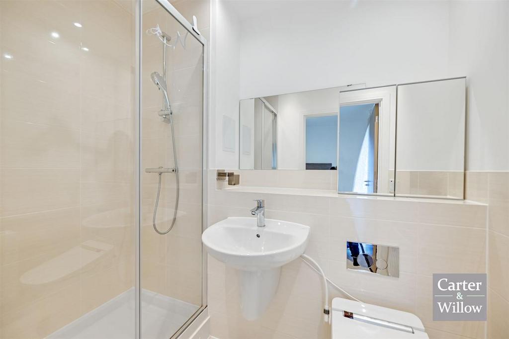 Ensuite shower