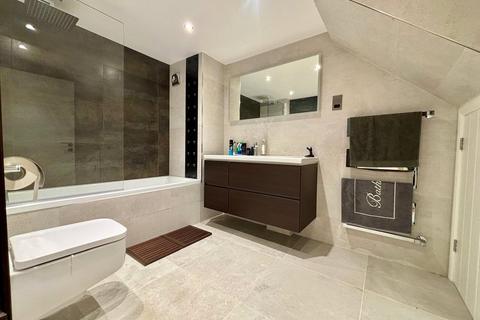 2 bedroom apartment for sale, Grosvenor Street West, Birmingham, B16