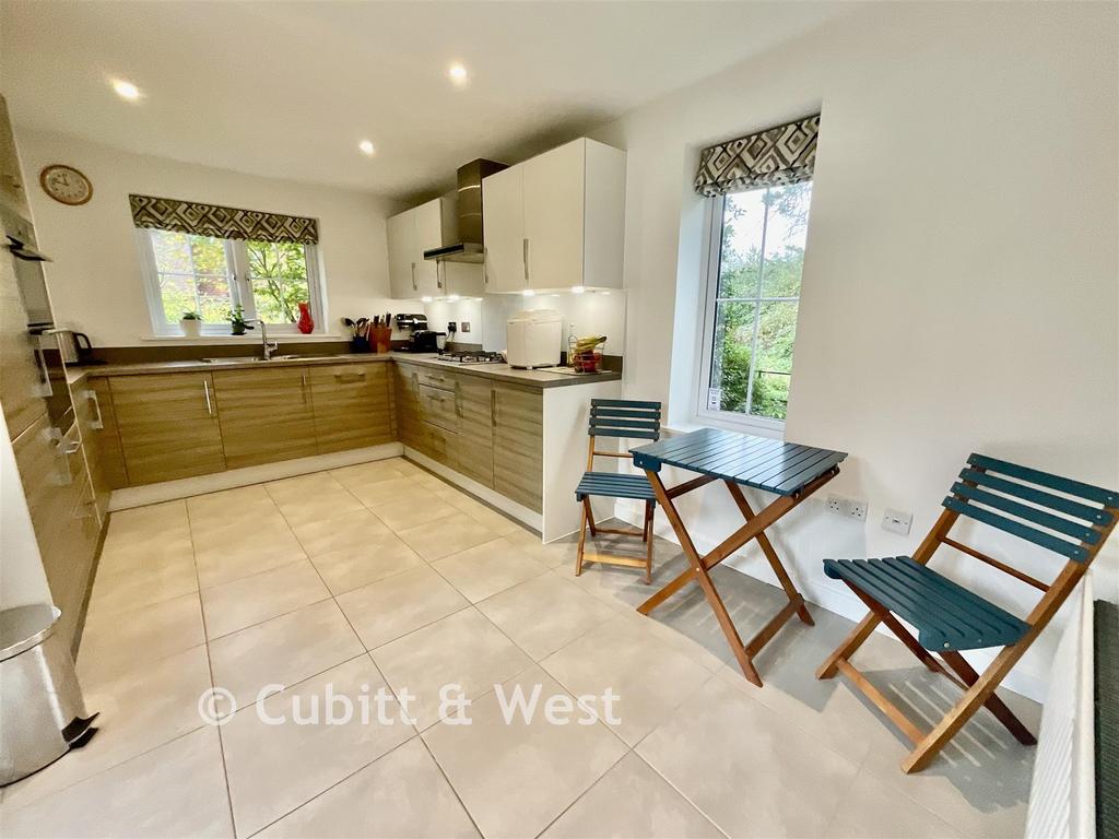 Kitchen Breakfast Room