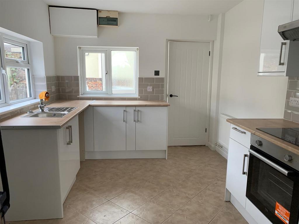 3 New Street Kitchen MAIN.jpg