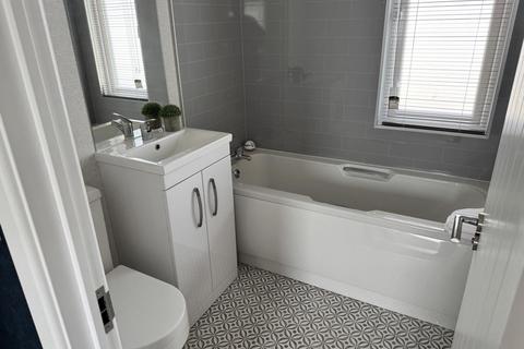 undefined, Littlehampton, West Sussex, BN17