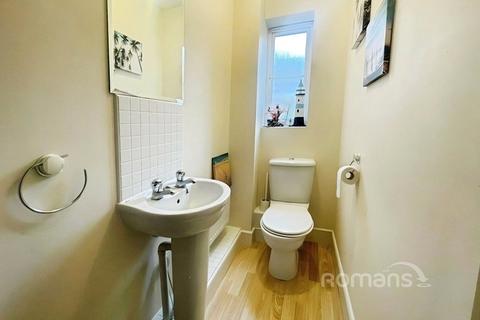 undefined, Richards Field, Chineham, Basingstoke, RG24