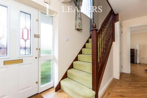 undefined, Oaktree Close, Letchworth Garden City, SG6