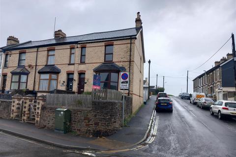 Clovelly Road, Bideford EX39