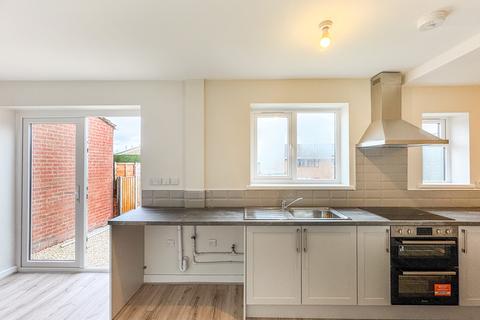 4 bedroom semi-detached house for sale, Paul Street, Bilston, West Midlands