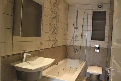 undefined, First Avenue, Hove BN3