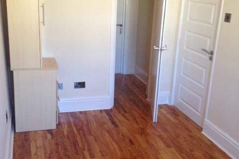 undefined, First Avenue, Hove BN3