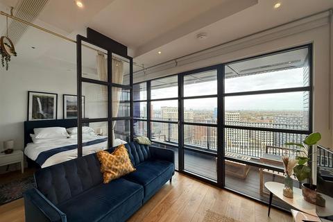 1 bedroom apartment for sale, Lookout Lane, London E14