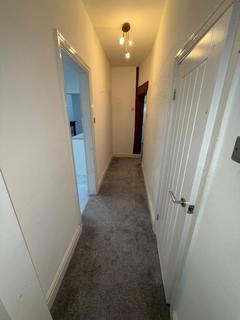 3 bedroom terraced house to rent, Manchester Old Road, Middleton M24