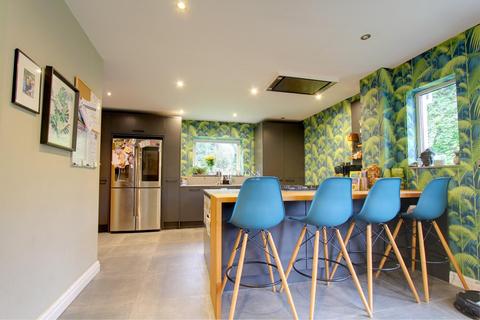 5 bedroom detached bungalow for sale, Dan-Y-Coed Rise, Cyncoed, Cardiff