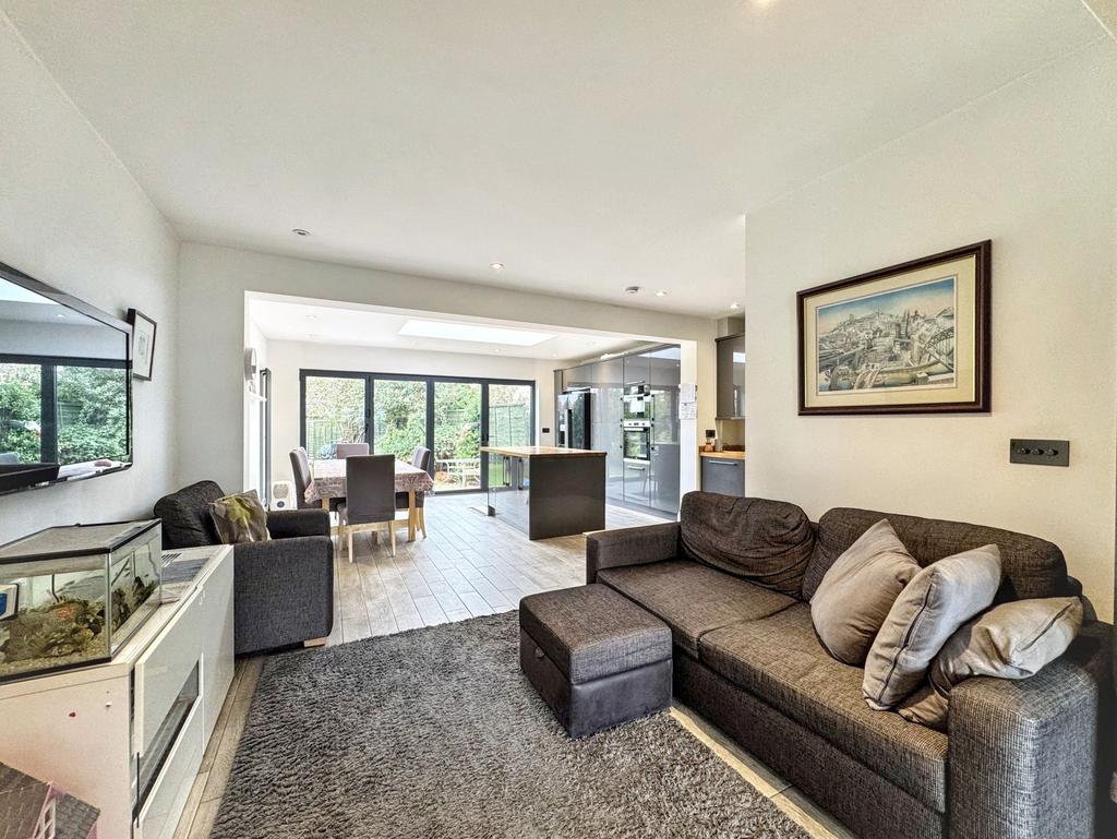 Open plan Kitchen/dining area/lounge