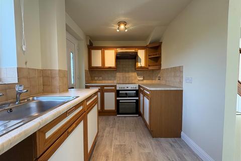 2 bedroom terraced house to rent, Roedeer Cottages, Raskelf, York