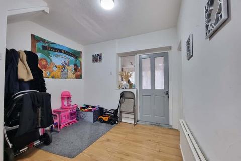 2 bedroom house for sale, Bonham Road, Dagenham