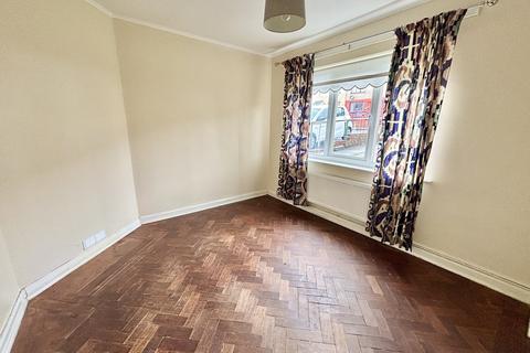 3 bedroom semi-detached house for sale, Heol Y Llwynau, Trebanos, Pontardawe, Swansea.