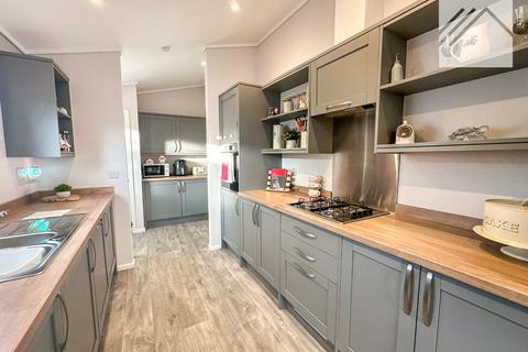 2 bedroom park home for sale, Shore Drive, Canvey Island