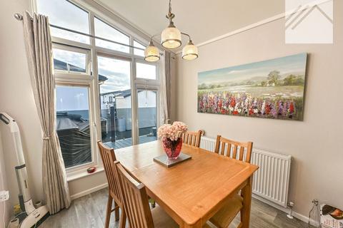 2 bedroom park home for sale, Shore Drive, Canvey Island