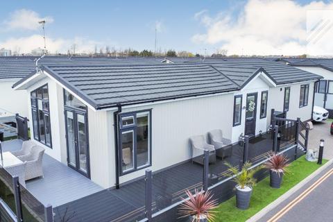 2 bedroom park home for sale, Shore Drive, Canvey Island