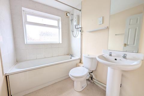 undefined, Swinburne Close, Kettering, NN16