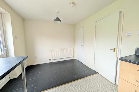 undefined, Swinburne Close, Kettering, NN16