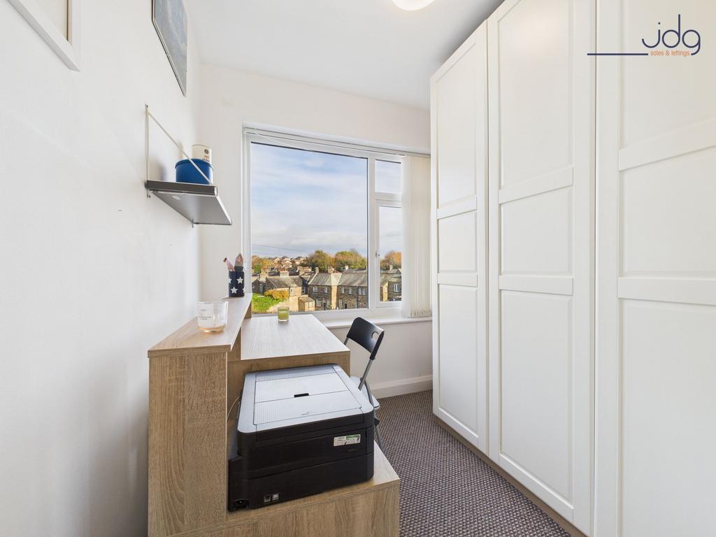 Single Bedroom 1