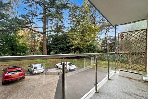 2 bedroom apartment for sale, The Avenue, Branksome Park, Poole, Dorset, BH13
