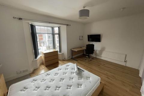 6 bedroom house share to rent, Saint Helen's Road