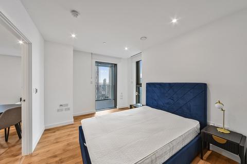 1 bedroom apartment to rent, One Thames Quay, Marsh Wall E14