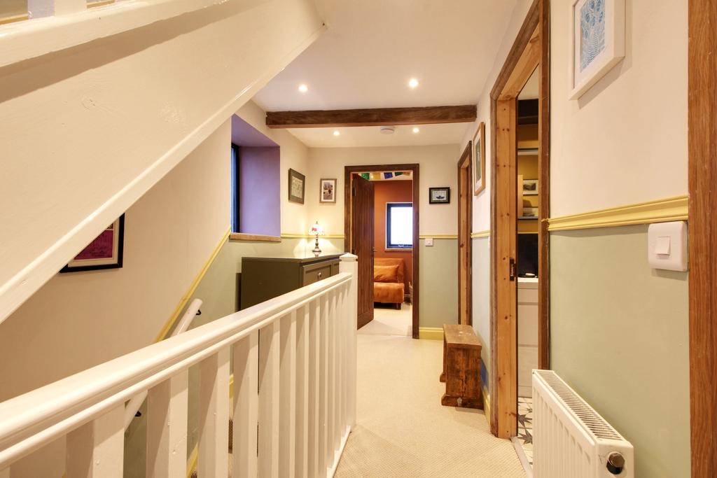 1st Floor Landing
