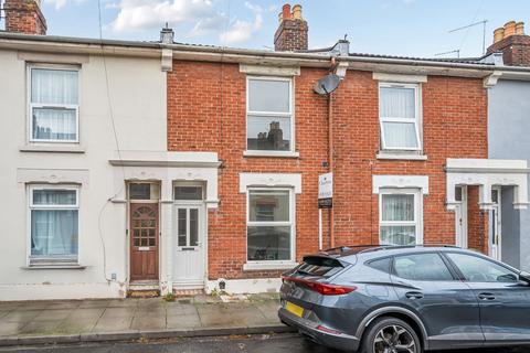 2 bedroom terraced house for sale, Manor Park Avenue, Hampshire PO3