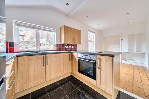 2 bedroom terraced house for sale, Manor Park Avenue, Hampshire PO3