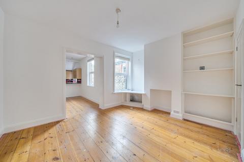 2 bedroom terraced house for sale, Manor Park Avenue, Hampshire PO3