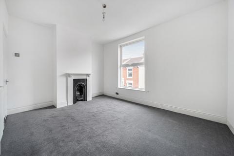 2 bedroom terraced house for sale, Manor Park Avenue, Hampshire PO3