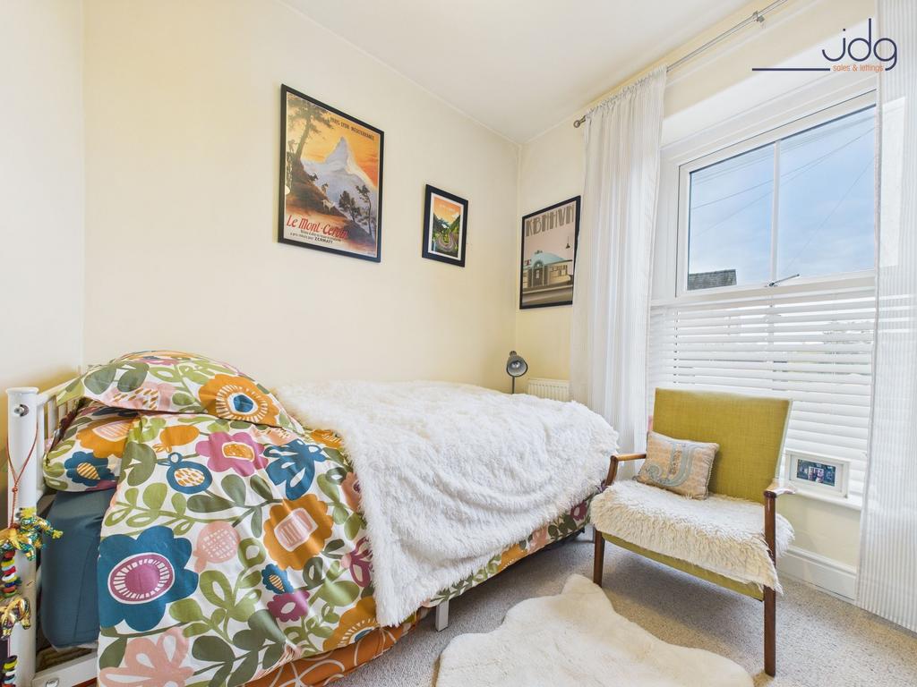 Single Bedroom