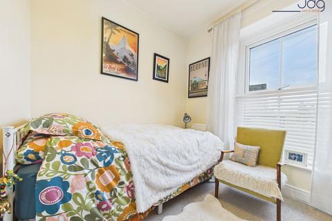 32 Ashford Road, Lancaster, LA1 4QA