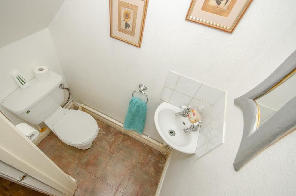 Cloakroom.jpg