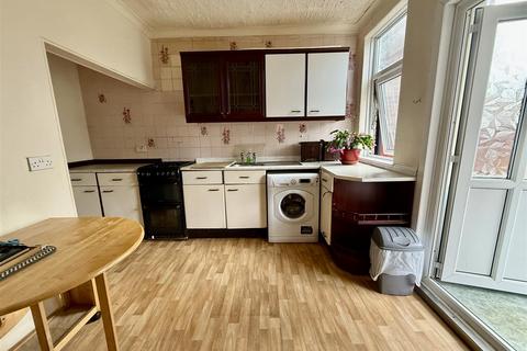 2 bedroom semi-detached house for sale, Leyburn Road, Darlington