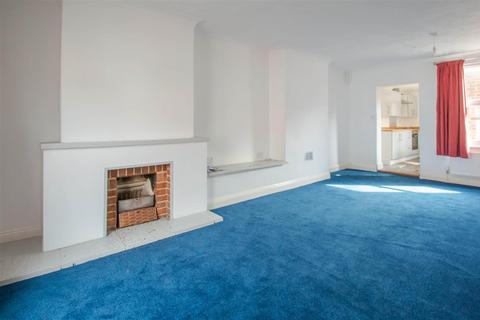 2 bedroom terraced house to rent, Crowland Road, Haverhill CB9