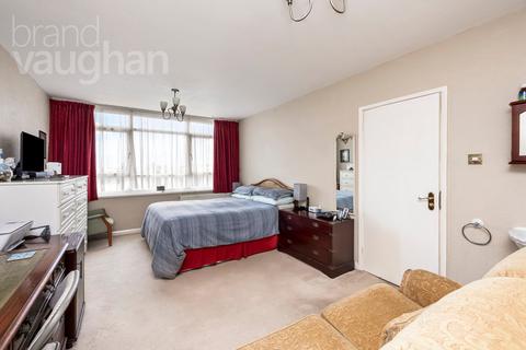 2 bedroom flat for sale, St. Margarets Place, Brighton, BN1