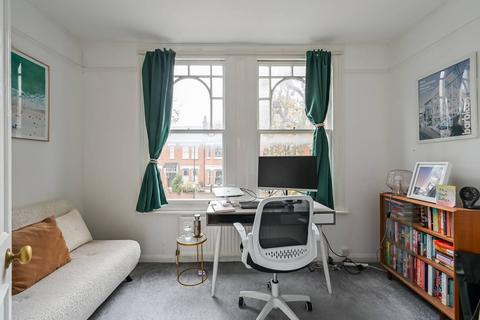 2 bedroom flat to rent, Stapleton Hall Road, Finsbury Park, London, N4
