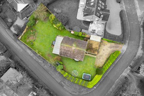 4 bedroom detached house for sale, Winterpit Close, Horsham RH13