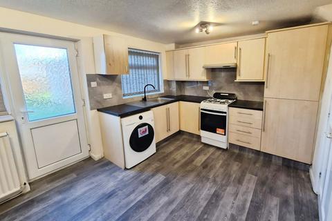 3 bedroom semi-detached house to rent, Redrose Crescent, Greater Manchester M19
